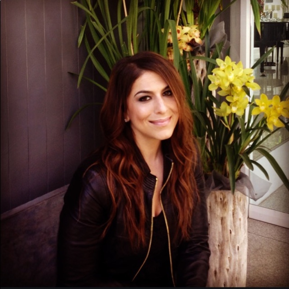 Meet your Posher, Niki